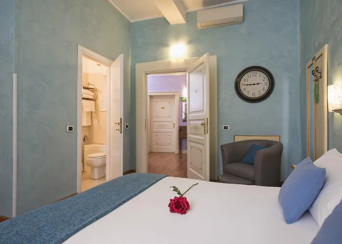 Konukevi Navona Tower Relais Roma