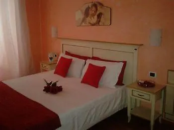 Konukevi Navona Tower Relais