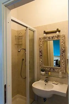 Navona Tower Relais Konukevi 4*
