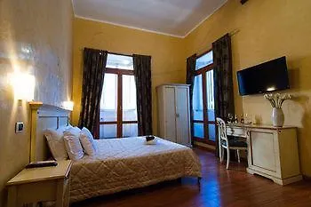 Konukevi Navona Tower Relais Roma